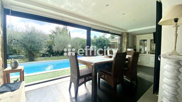 Maison 5 pièces - 147 m² Exclusivité efficity