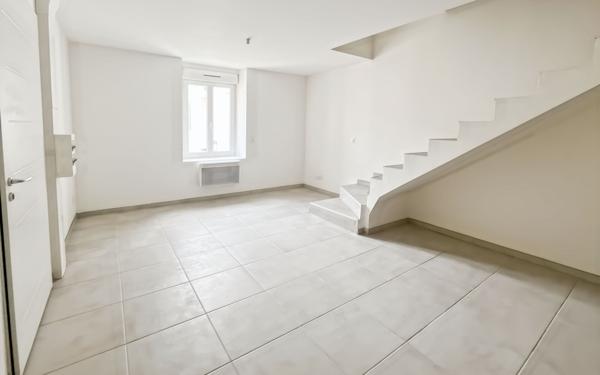 Appartement à louer    2 pièces • 40,02 m2 Les Pennes-Mirabeau