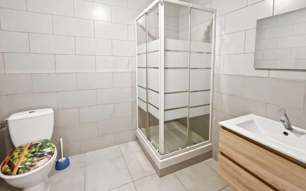 Appartement à louer    2 pièces • 40,02 m2 Les Pennes-Mirabeau