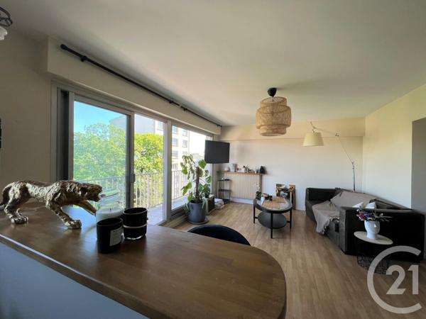 Appartement F3 à vendre  3 pièces - 64,67 m2 ST MAUR DES FOSSES - 94