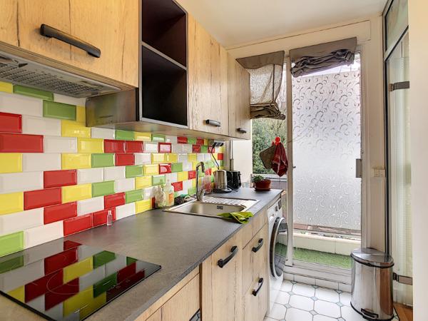 Location appartement Courbevoie - 2 pièce(s) - 40 m² - 1 285 €/mois