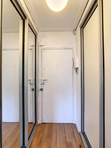 Location appartement Courbevoie - 2 pièce(s) - 40 m² - 1 285 €/mois