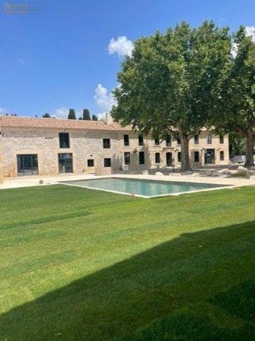 Propriété agricole à vendre à Arles dans les Bouches-du-Rhône (13280), ref : 075/140   
RAPHELE LES ARLES