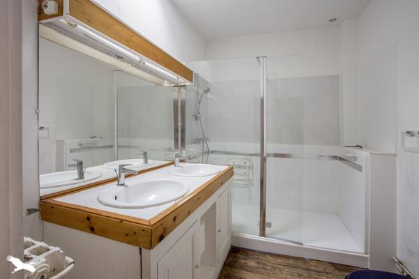 Maison à vendre |  Marans |  7 pièces | 206 m²