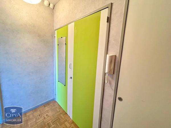 Appartement à louer 1 pièce 29.9m² Le Mans (72000)
