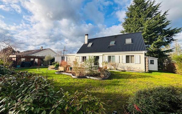 Maison à vendre    7 pièces •  Mennecy