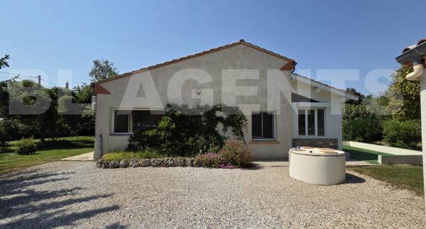 Maison avec jardin arboré et double garage – Castres Ouest