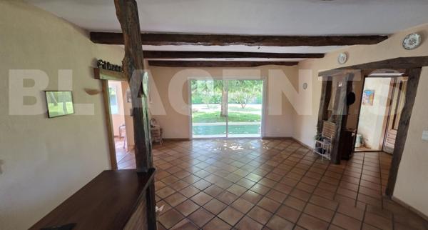 Maison avec jardin arboré et double garage – Castres Ouest