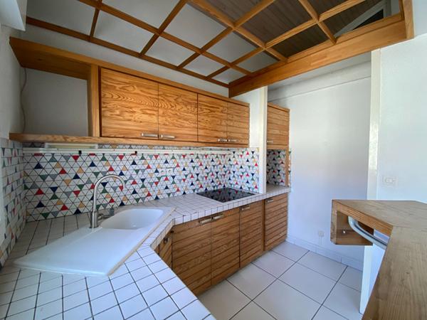 A vendre Appartement T4 3 chambres Mont De Marsan centre ville dépendance balcons