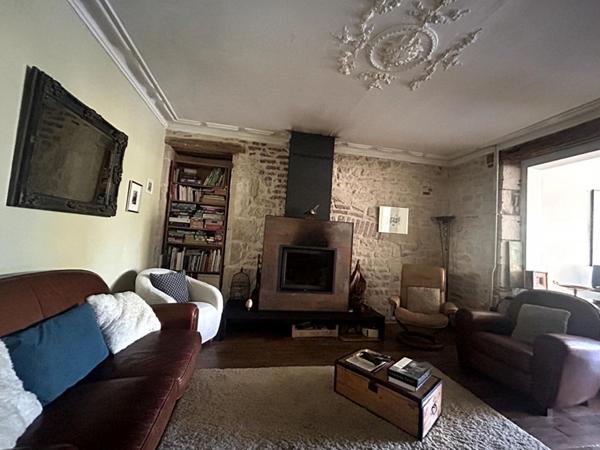 Maison familiale Nevers-Hyper Centre-Ville Maison  7 pièce(s) 204 m2