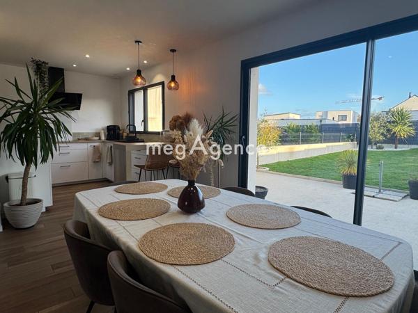 Maison à Caudan, 56850 - 5 pièces 96m²