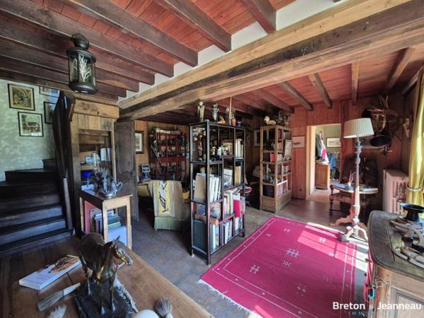 Corps de ferme sur 8 hectares secteur Domfront