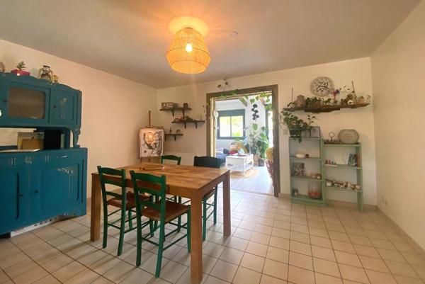 MAISON 6 PIÈCES - 4 CHAMBRES - 44680 SAINTE PAZANNE - BUDGET 234 000  HAI