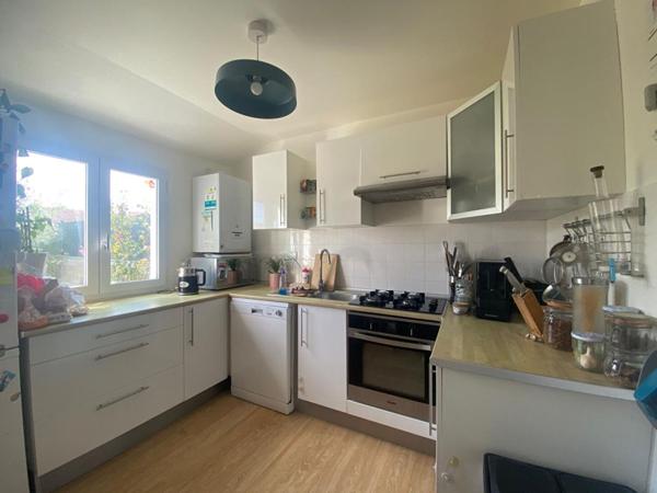 MAISON 6 PIÈCES - 4 CHAMBRES - 44680 SAINTE PAZANNE - BUDGET 234 000  HAI