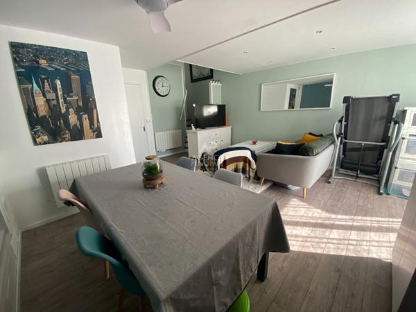 À vendre : Appartement spacieux de 5 pièces à Cergy, La Sébille €239 800 ** - Référence 11090