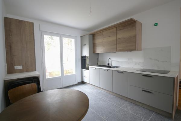 Maison Saint Nazaire 5 pièce(s) 111 m2