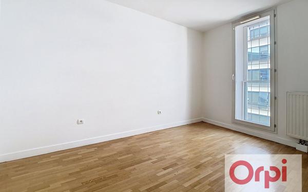 Appartement à vendre    2 pièces • 41,73 m2 Issy-les-Moulineaux