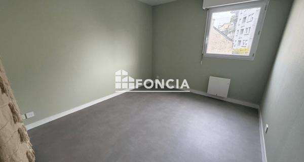 Location Appartement 3 pièces 45 m² - Landerneau 29800