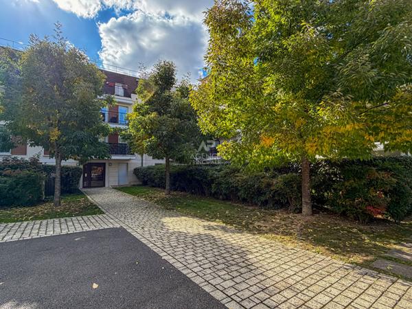 Appartement Ermont 2 pièce(s) 38.16 m2 €216 000 ** - Référence 25-3859