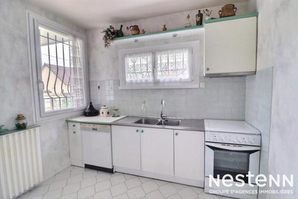 A SAINTE GENEVIÈVE DES BOIS, SECTEUR GARE, MAISON FAMILIALE DE 5 CHAMBRES AVEC BEAUCOUP DE POSSIBILITÉS D'AMÉNAGEMENT !