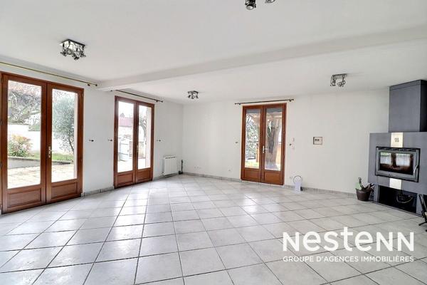A SOISY SUR SEINE , MAISON de 174m² de 7 Pièces avec 5 chambres ! Grand terrain de 700 m² ,