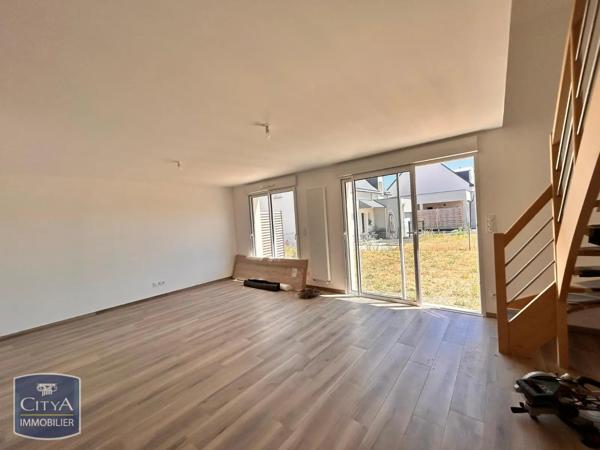 Maison à louer 4 pièces 99.7m² Laval (53000)