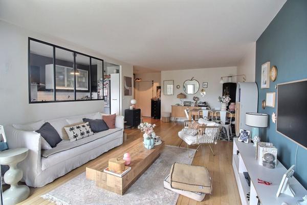 Appartement Suresnes 3 pièces 78 m² avec balcon de 12 m² + cave et parking