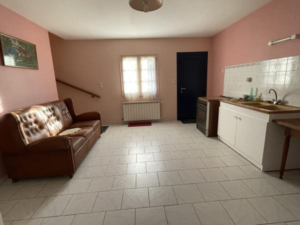 MAISON 3 CHAMBRES AVEC GARAGE ET JARDIN