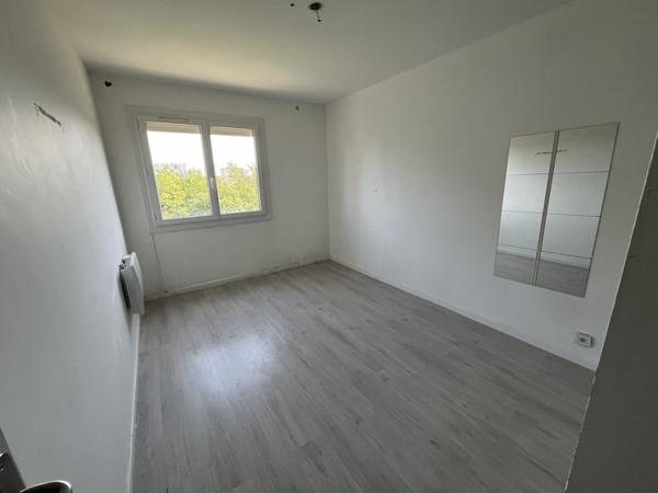 Appartement à vendre |  Saint-Priest |  3 pièces | 65 m²