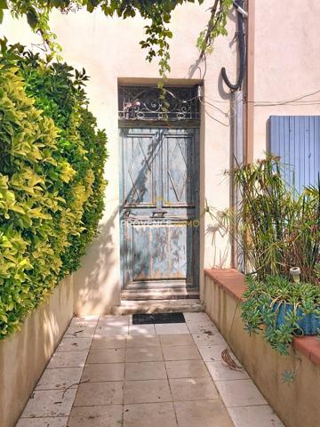 Gignac-la-Nerthe (13180) Domaine arboré et sécurisé réservé aux retraités - T2 avec terrasse privative