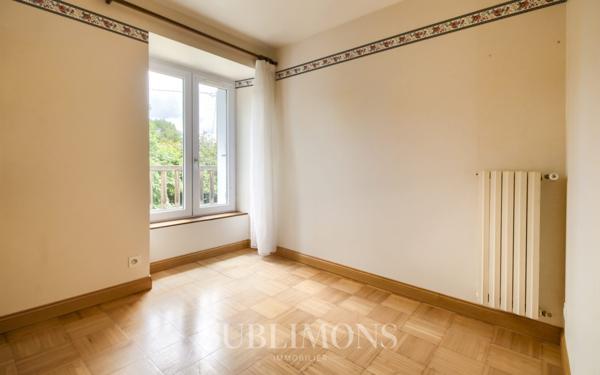 Maison 8 pièces 210 m²