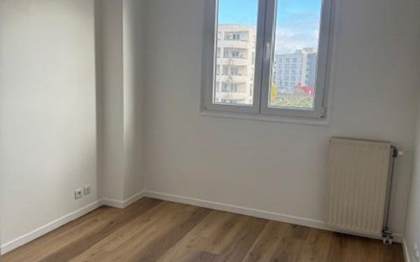 Appartement à louer    4 pièces • 86 m2 Montigny-le-Bretonneux