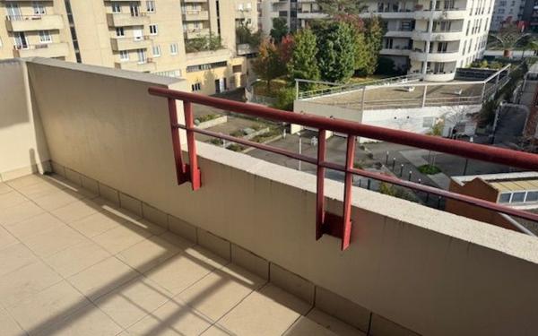 Appartement à louer    4 pièces • 86 m2 Montigny-le-Bretonneux