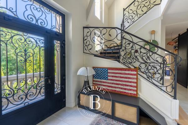 Bougival, Maison 5 Chambres -  333 m² à vendre