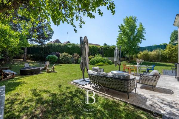 Bougival, Maison 5 Chambres -  333 m² à vendre