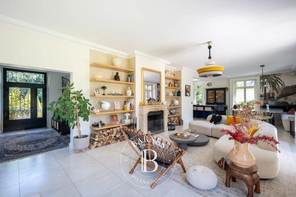 Bougival, Maison 5 Chambres -  333 m² à vendre