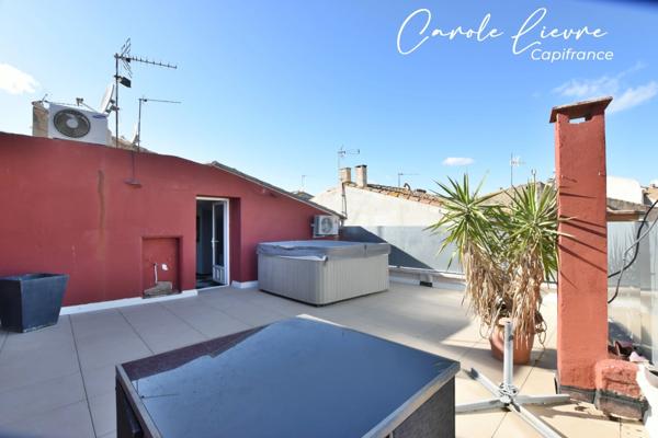 Maison avec grande terrasse, garage et appartement indépendant