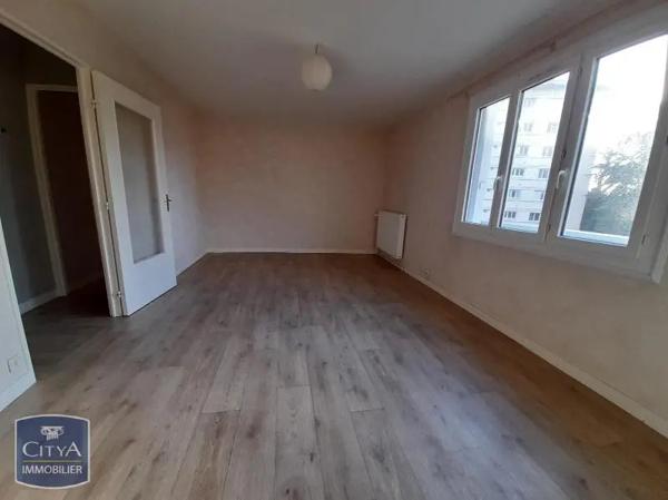 Appartement à louer 2 pièces 49.53m² Le Mans (72000)
