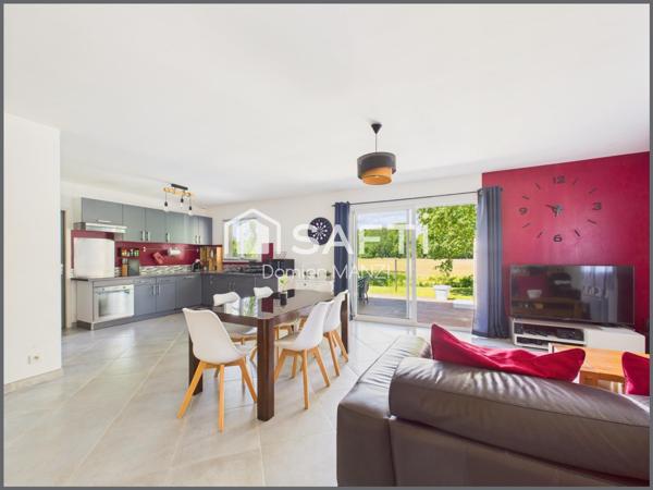 MAISON T4 AVEC GRAND TERRAIN