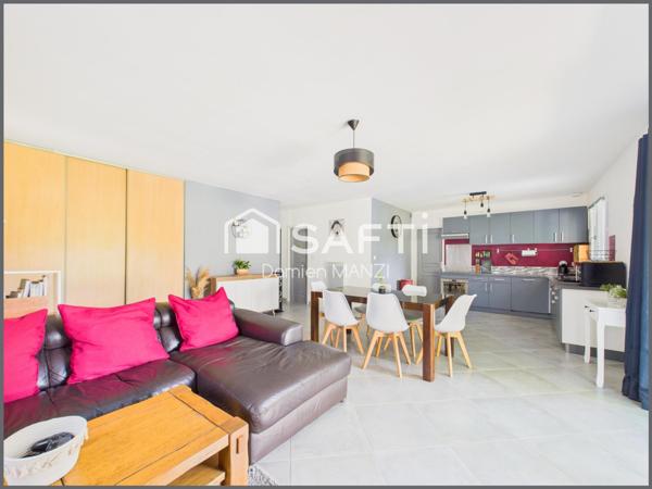 MAISON T4 AVEC GRAND TERRAIN