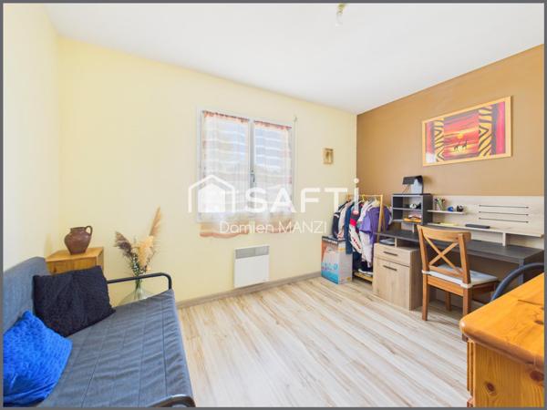 MAISON T4 AVEC GRAND TERRAIN