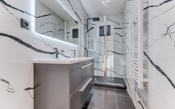 Appartement à vendre    3 pièces • 83 m2 Nice