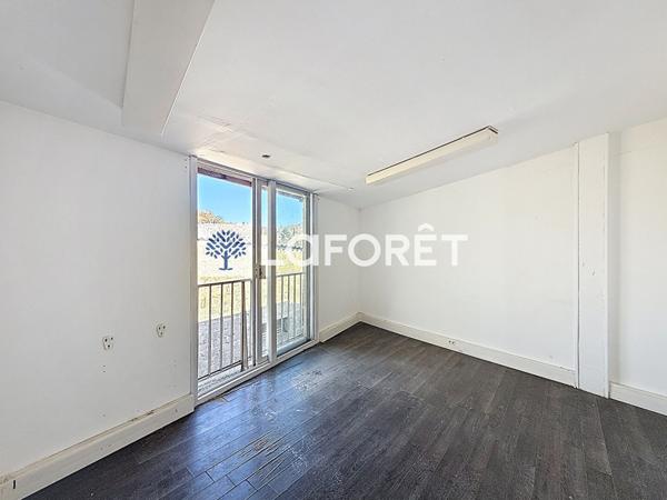 Location bureau Saint-Aubin-Épinay - 6 pièce(s) - 100 m² - 700 €/mois