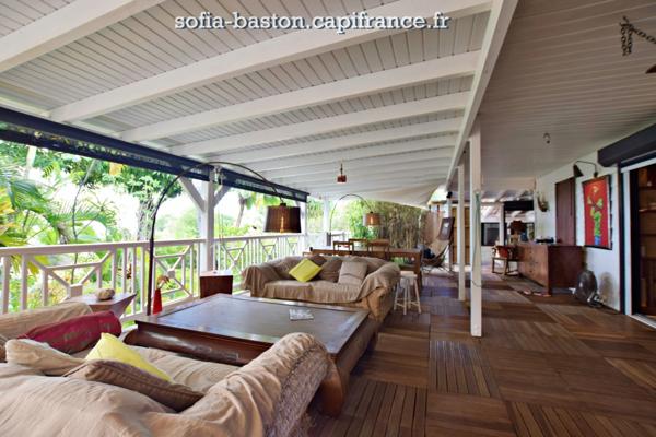 Propriété de charme avec vue mer et Rocher du Diamant, deux villas et piscine – À vendre, Martinique (972)