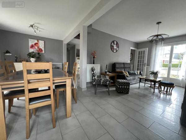 Maison à vendre à Inzinzac-Lochrist dans le Morbihan (56650), ref : 56081-2430