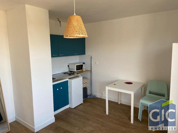STUDIO MEUBLE A LOUER