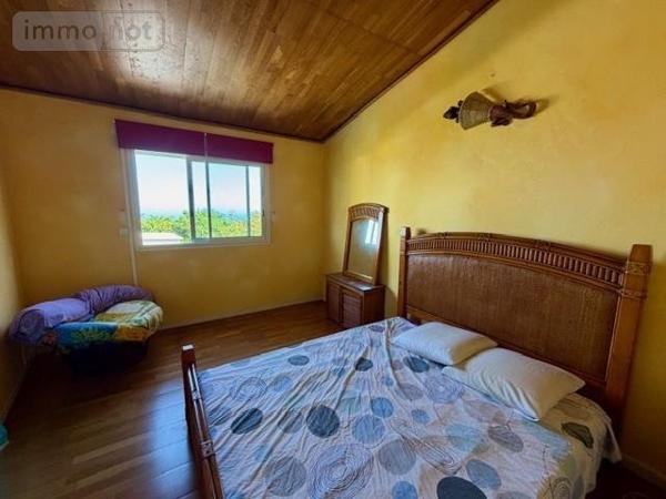 Maison à vendre à Saint-Paul à la Réunion (97435), ref : 97409-291