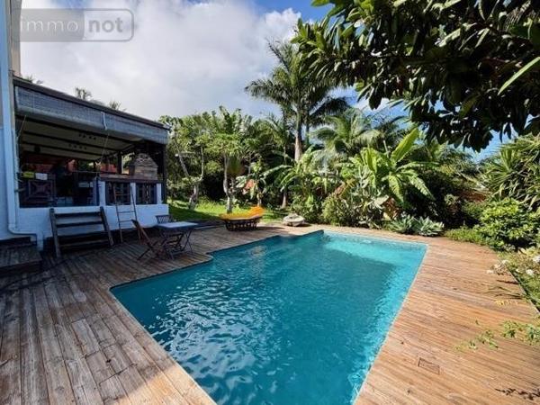 Maison à vendre à Saint-Paul à la Réunion (97435), ref : 97409-291