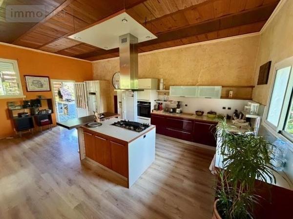 Maison à vendre à Saint-Paul à la Réunion (97435), ref : 97409-291