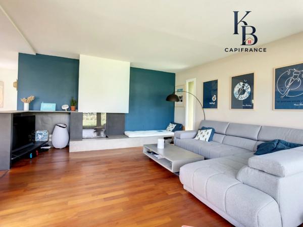 à louer VETRAZ MONTHOUX Villa d'Architecte T4 de 181 m² - Terrain de 1 224,00 m²